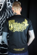 TS-CHAMP-NOIR_Tattoo-on-move_T-shirt_Chamapgnetatouage_Tattooed-body-is-beautifful